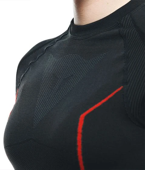 Dainese Ladies Thermo Base Layer Top - Black 8 Dainese Ladies Thermo Base Layer Top - Black - Image 6